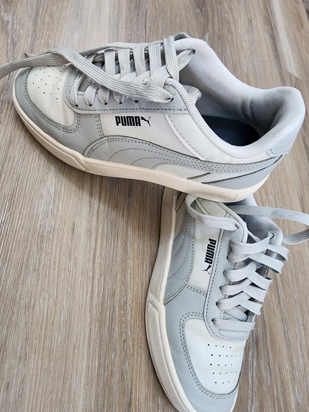 Puma Boys Casual Lace-Up Sneakers in Light Grey